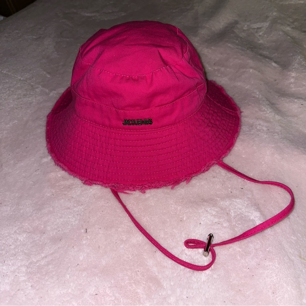 Jacquemus Le Bob Bucket Hat